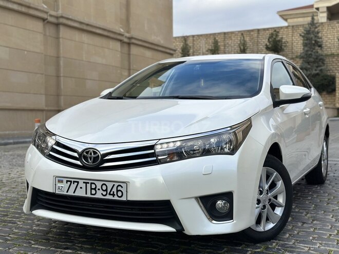 Toyota Corolla 2015, 142,321 km - 1.6 l - Bakı