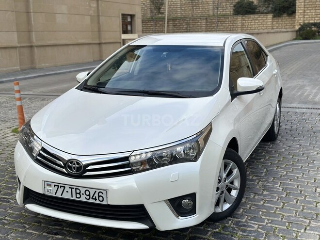 Toyota Corolla 2015, 142,321 km - 1.6 l - Bakı