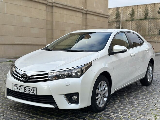 Toyota Corolla 2015, 142,321 km - 1.6 l - Bakı