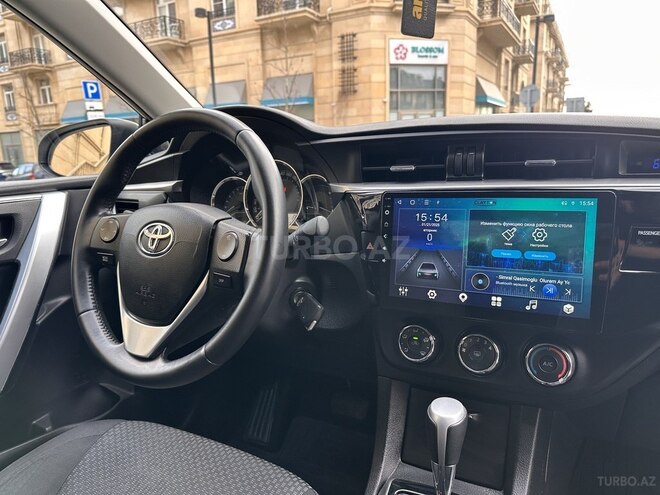 Toyota Corolla 2015, 142,321 km - 1.6 l - Bakı