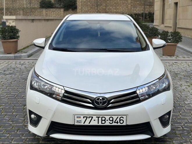 Toyota Corolla 2015, 142,321 km - 1.6 l - Bakı