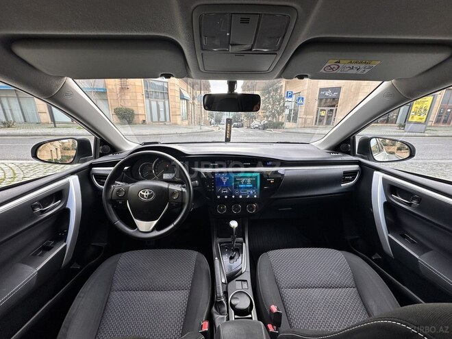 Toyota Corolla 2015, 142,321 km - 1.6 l - Bakı