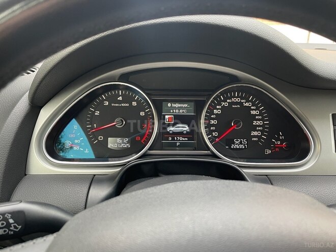 Audi Q7 2012, 227,000 km - 3.0 l - Bakı