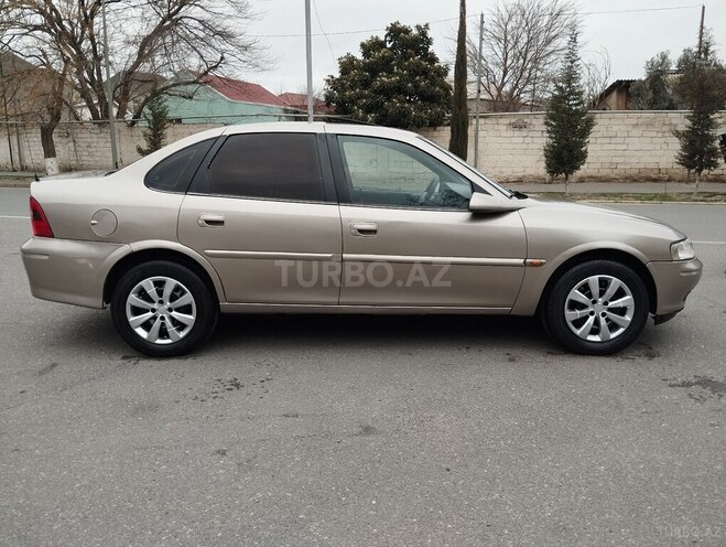 Opel Vectra 1997, 250,628 km - 2.0 l - Bakı