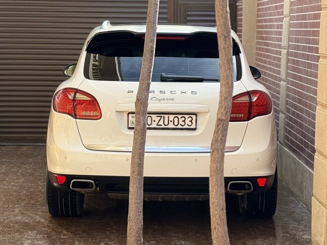 Porsche Cayenne 2012, 133,102 km - 3.6 л - Bakı