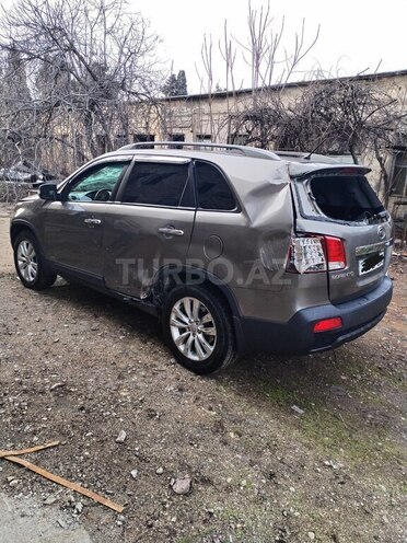 Kia Sorento 2011, 177,000 km - 2.0 l - Bakı