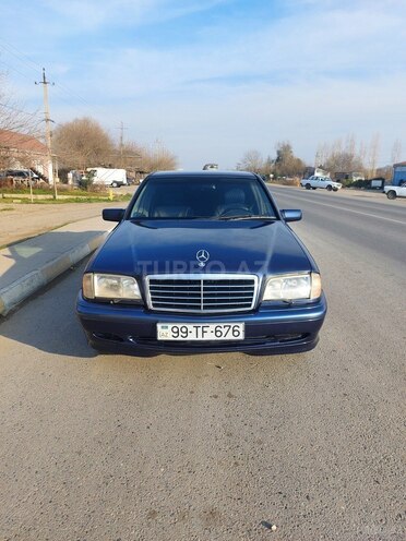 Mercedes C 180 1999, 653,216 km - 1.8 l - Sabirabad