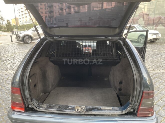 Mercedes C 220 d 1999, 40,000 km - 2.2 л - Bakı