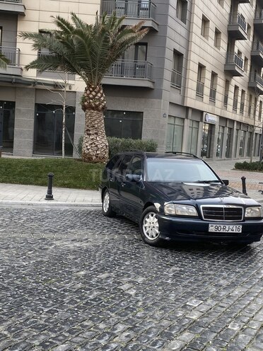 Mercedes C 220 d 1999, 40,000 km - 2.2 л - Bakı