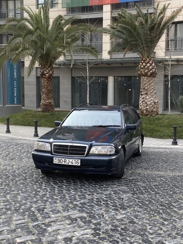 Mercedes C 220 d 1999, 40,000 km - 2.2 л - Bakı