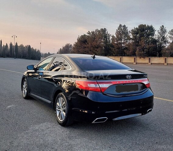 Hyundai Grandeur 2015, 172,000 km - 2.2 l - Gəncə