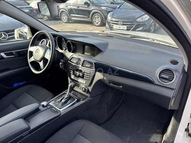 Mercedes C 180 2012, 181,000 km - 1.8 l - Bakı