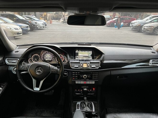 Mercedes E 250 2009, 318,000 km - 1.8 l - Bakı