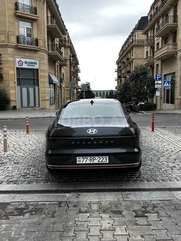 Hyundai Grandeur-4