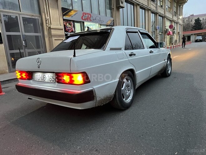 Mercedes 190 1990, 250,000 km - 2.0 l - Bakı