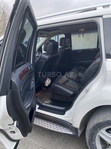 Mercedes GL 500 4MATIC 2011, 270,491 km - 5.5 л - Bakı
