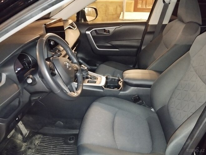 Toyota RAV4 2023, 23,000 km - 2.0 l - Bakı