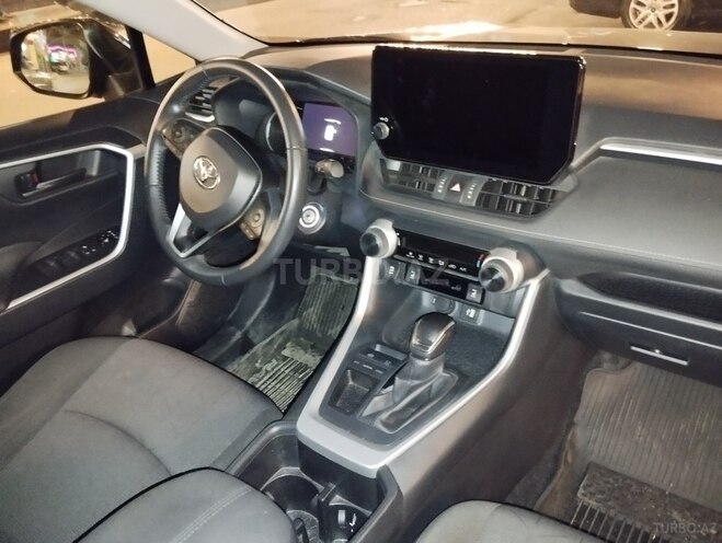 Toyota RAV4 2023, 23,000 km - 2.0 l - Bakı
