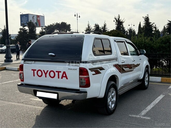Toyota Hilux 2013, 168,000 km - 2.5 l - Bakı