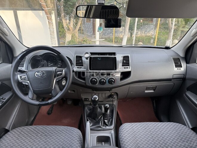 Toyota Hilux 2013, 168,000 km - 2.5 l - Bakı