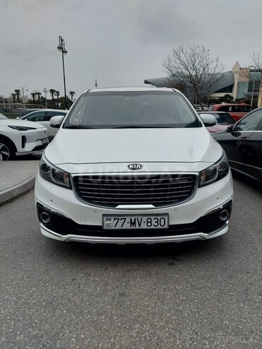Kia Carnival-19