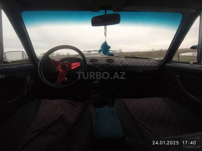 LADA (VAZ) 2103 1981, 250,000 km - 13.0 л - Xudat