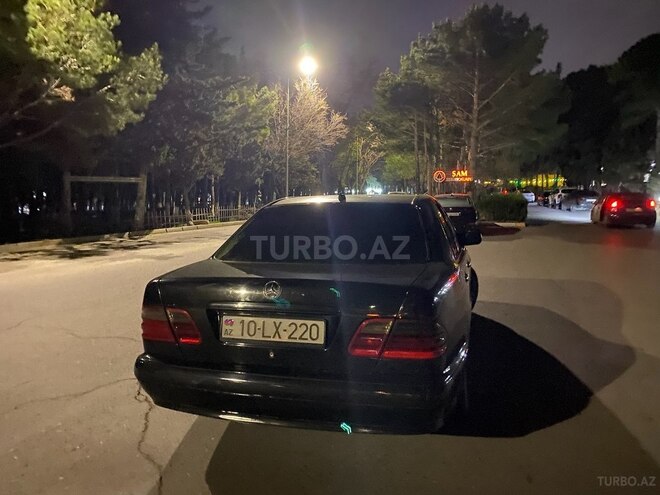 Mercedes E 220 d 2000, 500,000 km - 2.2 l - Bakı