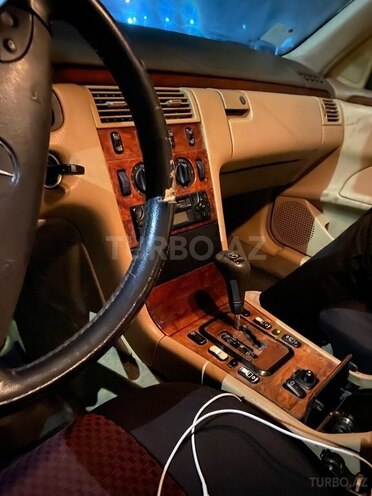 Mercedes E 220 d 2000, 500,000 km - 2.2 l - Bakı