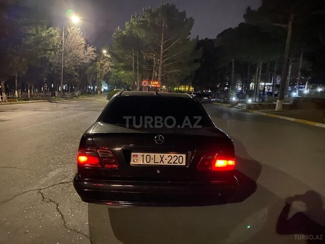 Mercedes E 220 d 2000, 500,000 km - 2.2 l - Bakı