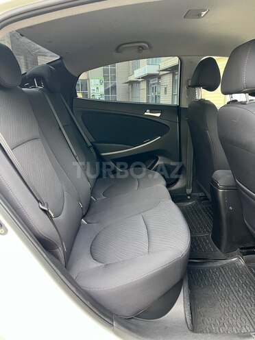 Hyundai Accent 2015, 149,000 km - 1.6 л - Bakı