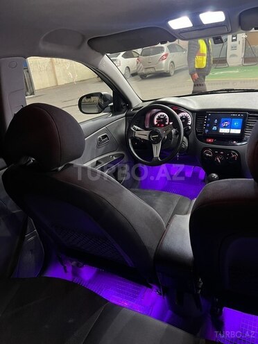 Kia Rio 2010, 199,600 km - 1.4 l - Bakı