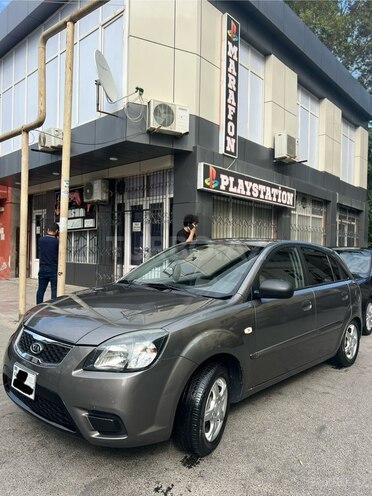 Kia Rio 2010, 199,600 km - 1.4 l - Bakı