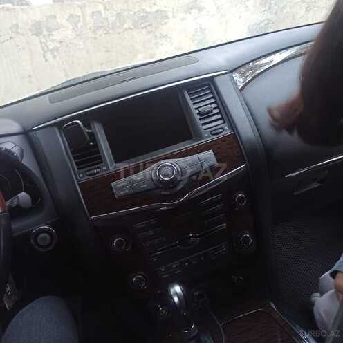 Nissan Patrol 2013, 49,000 km - 5.6 л - Bakı