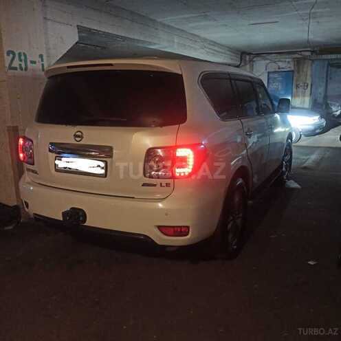 Nissan Patrol 2013, 49,000 km - 5.6 л - Bakı