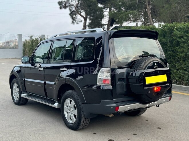 Mitsubishi Pajero 2008, 204,000 km - 3.0 l - Bakı