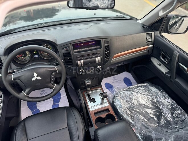 Mitsubishi Pajero 2008, 204,000 km - 3.0 l - Bakı