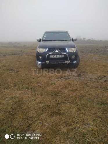 Mitsubishi L200 2009, 298,750 km - 2.5 л - Kürdəmir