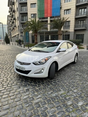 Hyundai Avante 2015, 135,000 km - 1.6 л - Bakı