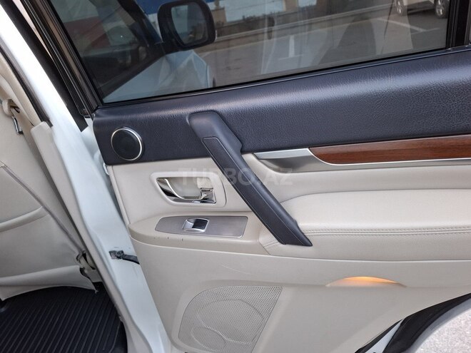 Mitsubishi Pajero 2007, 225,750 km - 3.8 l - Bakı