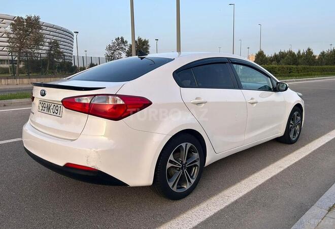 Kia Cerato-5