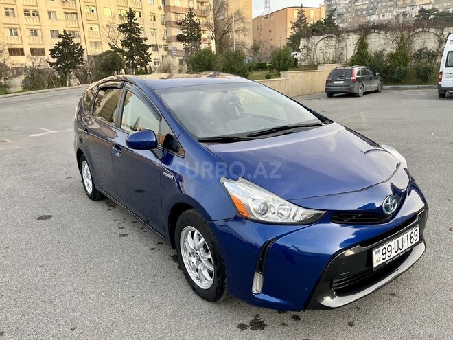 Toyota Prius V 2014, 214,527 km - 1.8 l - Bakı