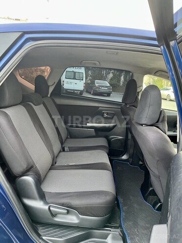 Toyota Prius V 2014, 214,527 km - 1.8 l - Bakı