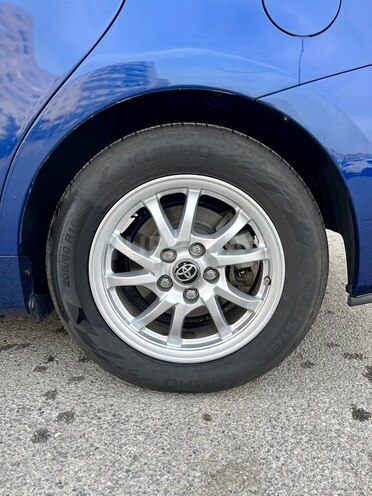 Toyota Prius V 2014, 214,527 km - 1.8 l - Bakı