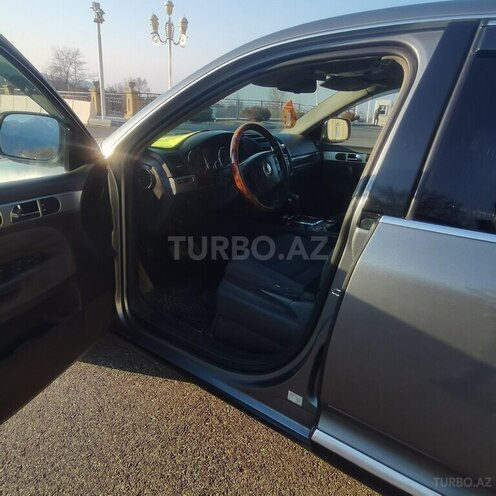 Volkswagen Touareg 2005, 162,386 km - 2.5 л - Qəbələ