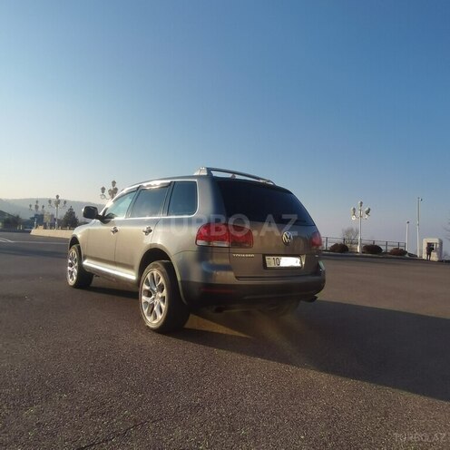Volkswagen Touareg 2005, 162,386 km - 2.5 л - Qəbələ