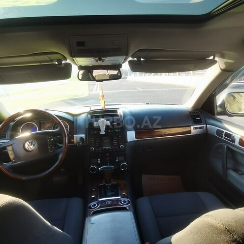 Volkswagen Touareg 2005, 162,386 km - 2.5 л - Qəbələ