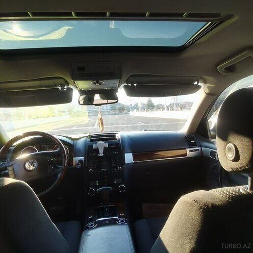 Volkswagen Touareg 2005, 162,386 km - 2.5 л - Qəbələ