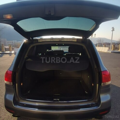 Volkswagen Touareg 2005, 162,386 km - 2.5 л - Qəbələ