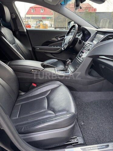 Hyundai Grandeur 2015, 221,000 km - 2.2 l - Bakı