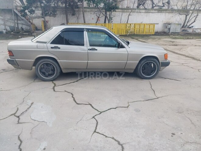 Mercedes 190 1991, 300,000 km - 1.8 l - Bakı